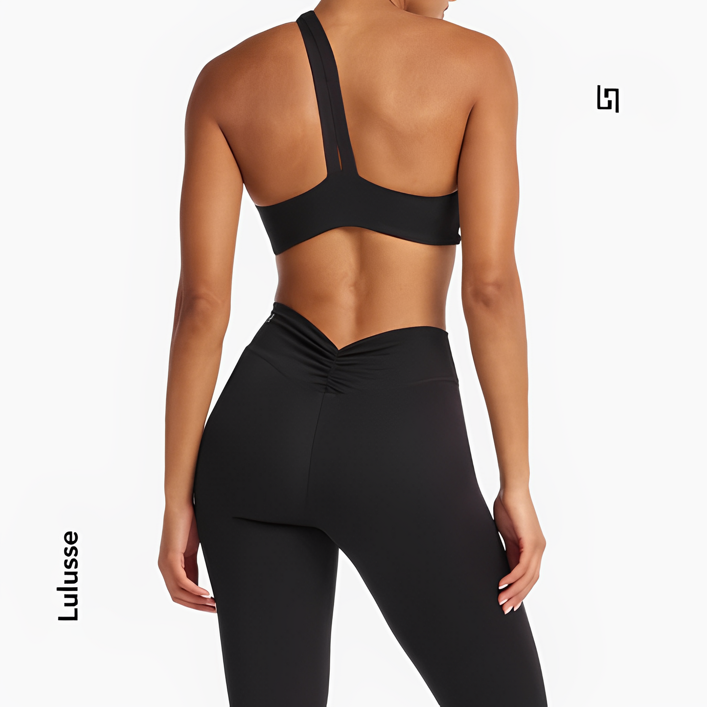 LuxeEssence Crop