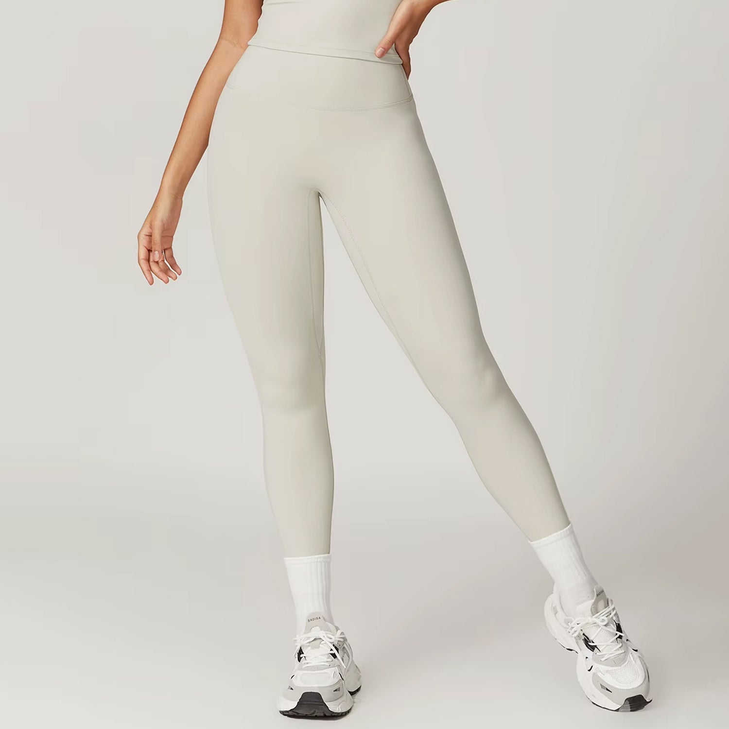 LuxeShape Serène Tayt