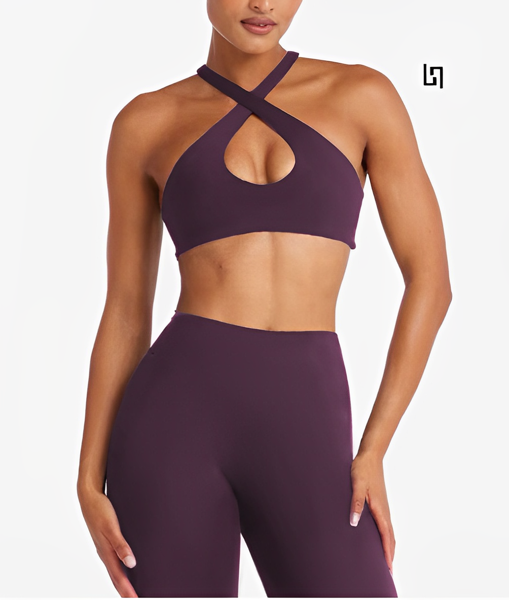 LuxeEssence Crop
